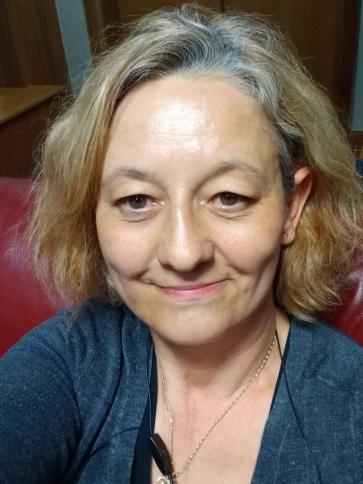 Ildi, 48 éves írországi társkereső nő profil fotója
