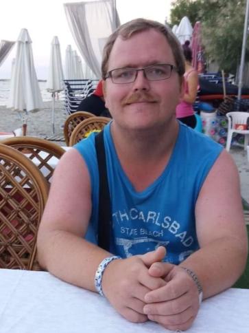 Zoli, 35 éves Budapest XVIII. kerületi társkereső férfi profil fotója