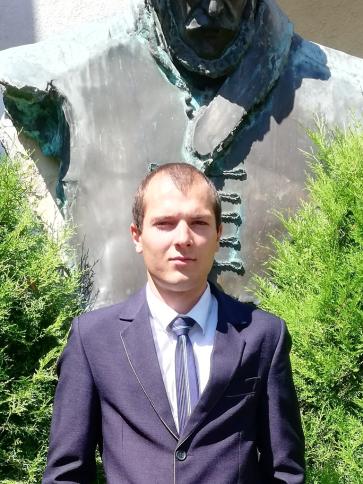 Tibor, 28 éves tiszalöki társkereső férfi profil fotója