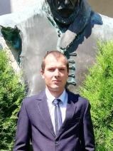 Sziasztok! Tibor vagyok. Komoly tiszalöki párkereső nők jelentkezését várom.