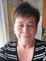 Sziasztok! Eszter vagyok. Online Budapest XXIII. kerületi randizni vágyó férfiak jelöljetek kedvencnek.