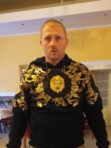 Imre, 42 éves mezőberényi társkereső férfi profil fotója