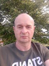 Sziasztok! József vagyok. Komoly császártöltési párkereső nők jelentkezését várom.