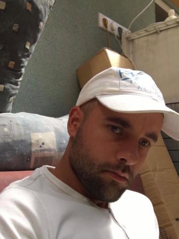 Krisztián, 33 éves nyúli társkereső férfi profil fotója Krisztián, 33 éves nyúli társkereső férfi profil fotója