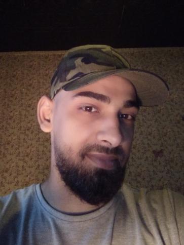 Roland, 30 éves mátészalkai társkereső férfi profil fotója