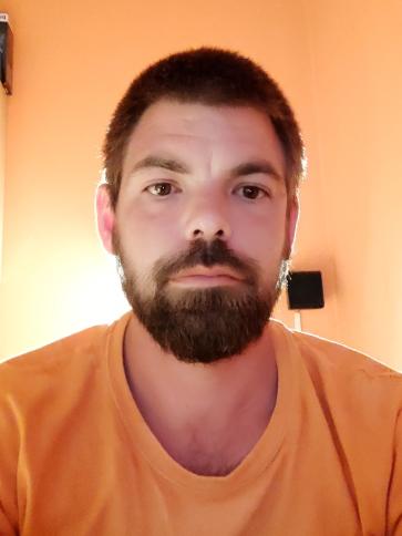 Martin, 35 éves győrzámolyi társkereső férfi profil fotója