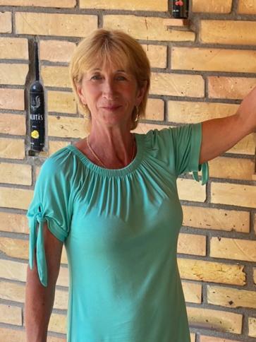 Erika, 61 éves tiszaörsi társkereső nő profil fotója