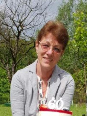Judit, 64 éves romániai társkereső nő profil fotója