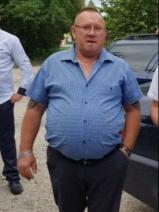 Sziasztok! Attila vagyok. Komoly nagydorogi párkereső nők jelentkezését várom.