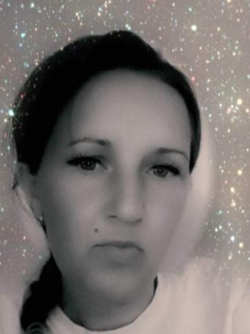 Réka, 35 éves jászberényi társkereső nő profil fotója