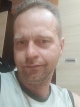 Sziasztok! Zsolt vagyok. Komoly jászladányi párkereső nők jelentkezését várom.