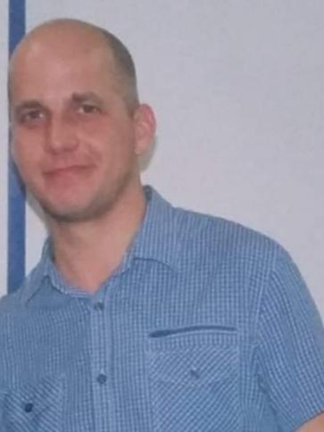 Peter, 40 éves fehérgyarmati társkereső férfi profil fotója