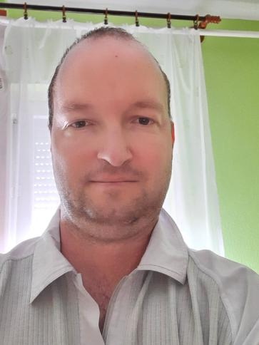 Béla, 41 éves sárhidai társkereső férfi profil fotója