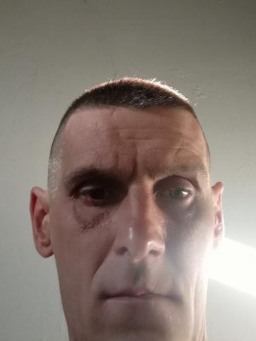 György, 47 éves nagykállói társkereső férfi profil fotója György, 47 éves nagykállói társkereső férfi profil fotója