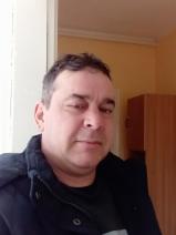 Sziasztok! József vagyok. Komoly dunapataji párkereső nők jelentkezését várom.