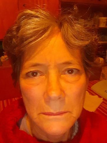 Kati, 63 éves karcagi társkereső nő profil fotója Kati, 63 éves karcagi társkereső nő profil fotója