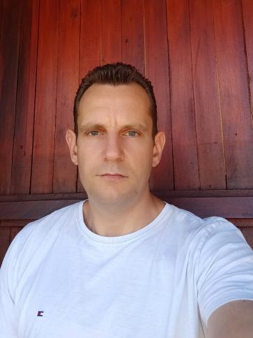 Zoltán, 42 éves vecsési társkereső férfi profil fotója