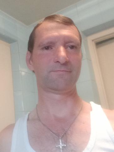 Krisztián, 48 éves tiszakécskei társkereső férfi profil fotója