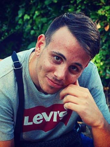 Krisztofer, 26 éves bicskei társkereső férfi profil fotója