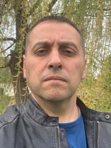 Jozsef, 49 éves konyári társkereső férfi profil fotója