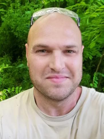 Róbert, 43 éves németországi társkereső férfi profil fotója
