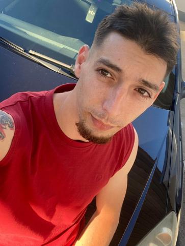 Tibor, 30 éves svájci társkereső férfi profil fotója