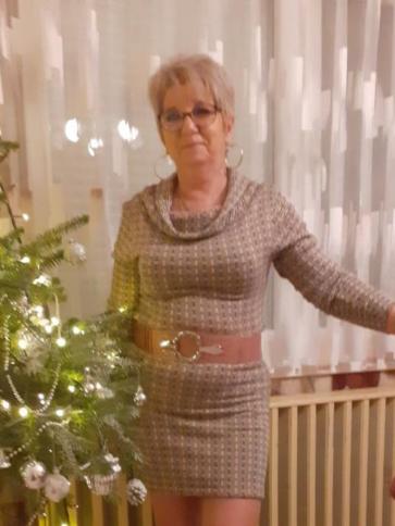 Judit, 59 éves tápiósági társkereső nő profil fotója