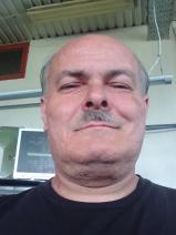 Sziasztok! István vagyok. fényképes zalaegerszegi társkereső keresztény nők írjatok.