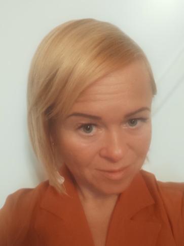 Dóra, 50 éves csornai társkereső nő profil fotója