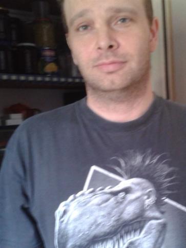 Gábor, 49 éves barcsi társkereső férfi profil fotója