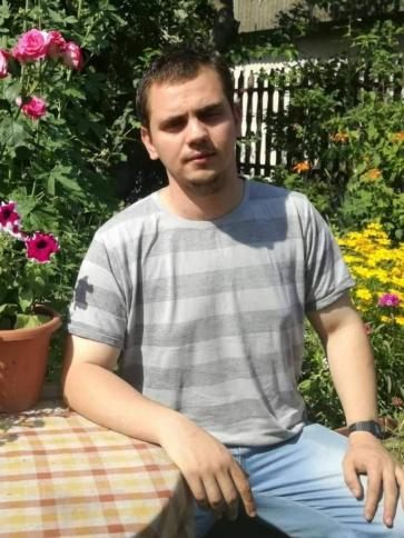 Bandi, 34 éves kunpeszéri társkereső férfi profil fotója
