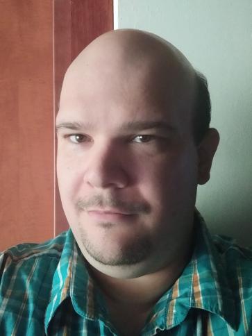 Gábor, 39 éves dunaújvárosi társkereső férfi profil fotója