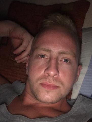 Zoltán, 28 éves fóti társkereső férfi profil fotója
