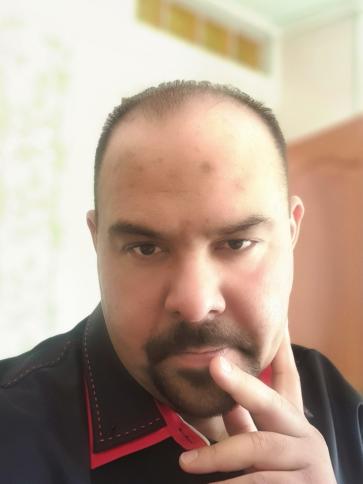 Zoltán, 42 éves Budapest XVII. kerületi társkereső férfi profil fotója