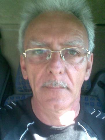 Robert, 63 éves kókai társkereső férfi profil fotója