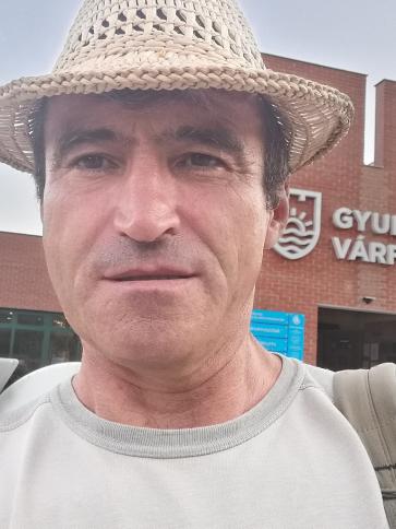 Attila, 58 éves neszmélyi társkereső férfi profil fotója