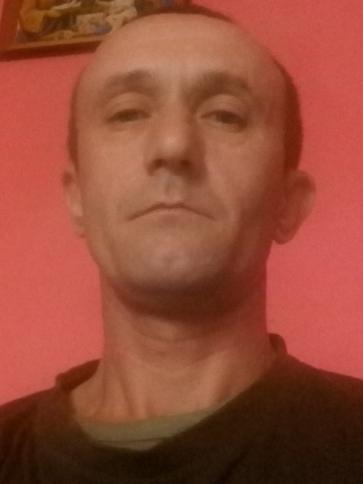 Gábor, 41 éves ukrajnai társkereső férfi profil fotója