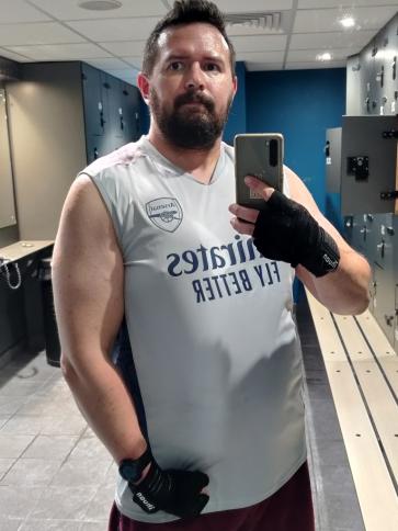 Miklós, 36 éves bajai társkereső férfi profil fotója