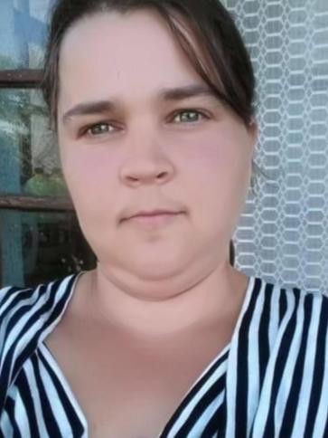 Erika, 36 éves romániai társkereső nő profil fotója