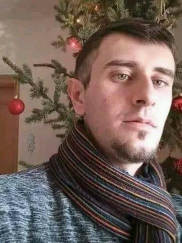 Csaba, 33 éves dunaszentgyörgyi társkereső férfi profil fotója