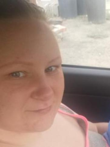 Andrea, 34 éves jászfényszarui társkereső nő profil fotója