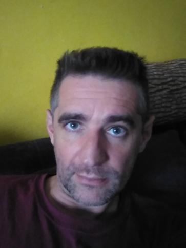 Krisz, 48 éves kőszárhegyi társkereső férfi profil fotója