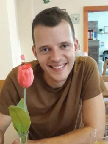 Dénes, 33 éves tápiószelei társkereső férfi profil fotója
