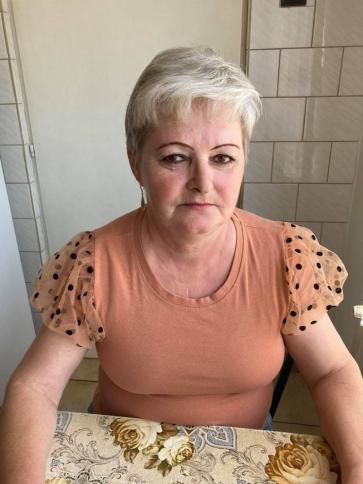 Gyöngyi, 65 éves érdi társkereső nő profil fotója