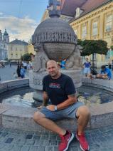 Sziasztok! András vagyok. Online sárbogárdi randizni vágyó nők kattinsatok a kedvenc gombra.