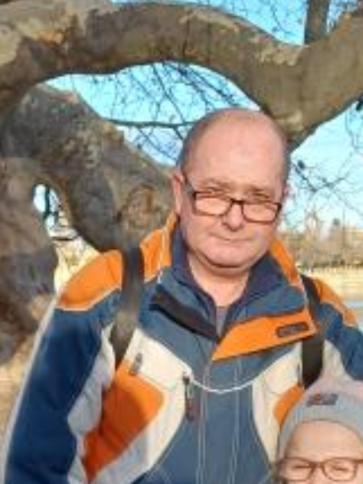 Sándor, 60 éves tárkányi társkereső férfi profil fotója