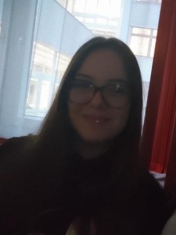 Anett, 21 éves abaligeti társkereső férfi profil fotója