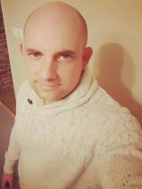 Sziasztok! Roland vagyok. Online bácsalmási randizni vágyó nők kattinsatok a kedvenc gombra.