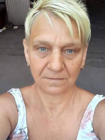 Magdolna, 55 éves tápiószentmártoni társkereső nő profil fotója