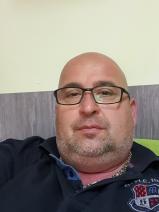 Sziasztok! Gyuri vagyok. Ingyenesen megismerhető pápai nőkkel randiznék.